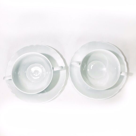 Antique O & E G Oscar and Edgar Gutherz Royal Austria Cream Soup Cup and Saucer - Picture 4 of 6